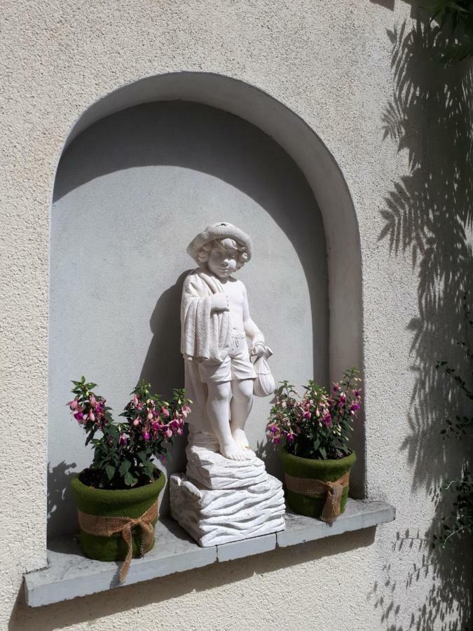 Pension Kreuzinger, 5310 Tiefgraben Exterior foto